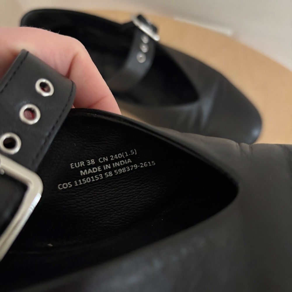 COS Buckle Ballet Flats Black Leather Mary Jane Shoes Size 38 7/7.5 - Picture 7 of 8